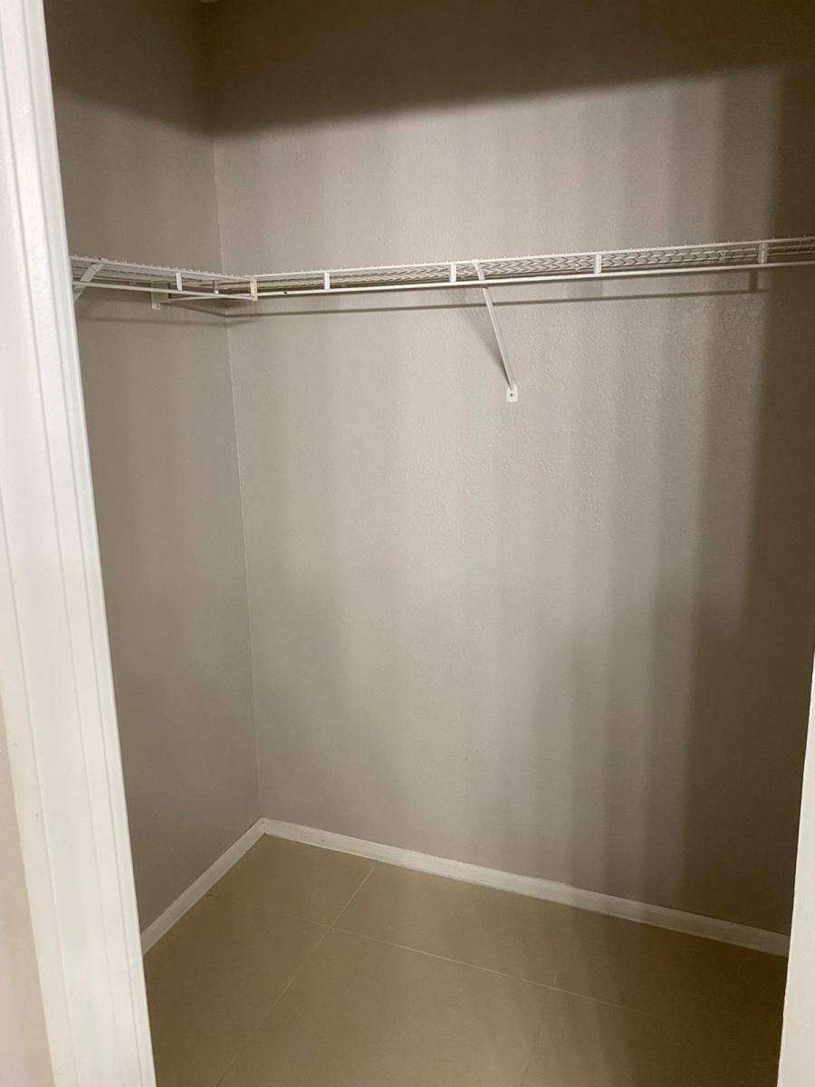 Condo for rent at 5124 Park Central Dr #517, Orlando, FL 32839