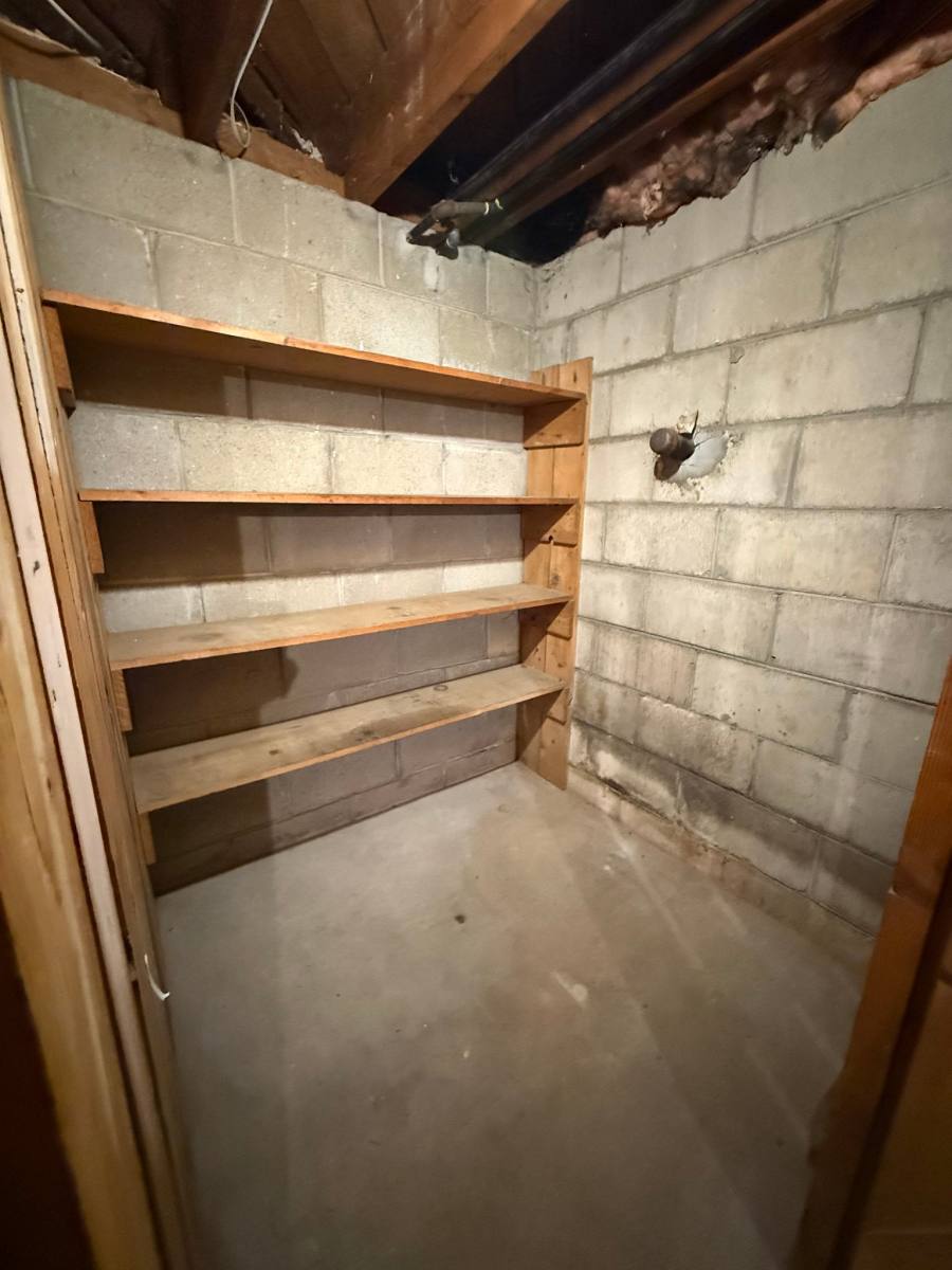 Apartment for rent at 6100 W Lisbon Ave #1, Milwaukee, WI 53210