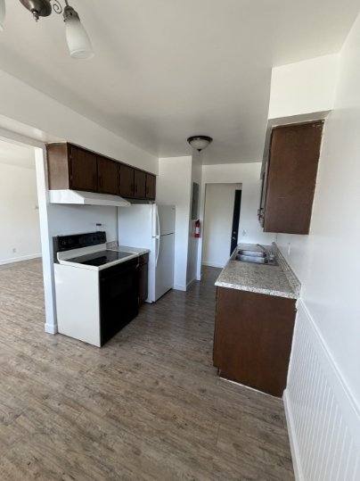 Apartment for rent at 744 E Michigan Ave #4, Battle Creek, MI 49014