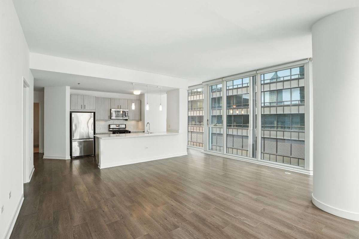 Apartment for rent at 133 N Dearborn St, Chicago, IL 60602