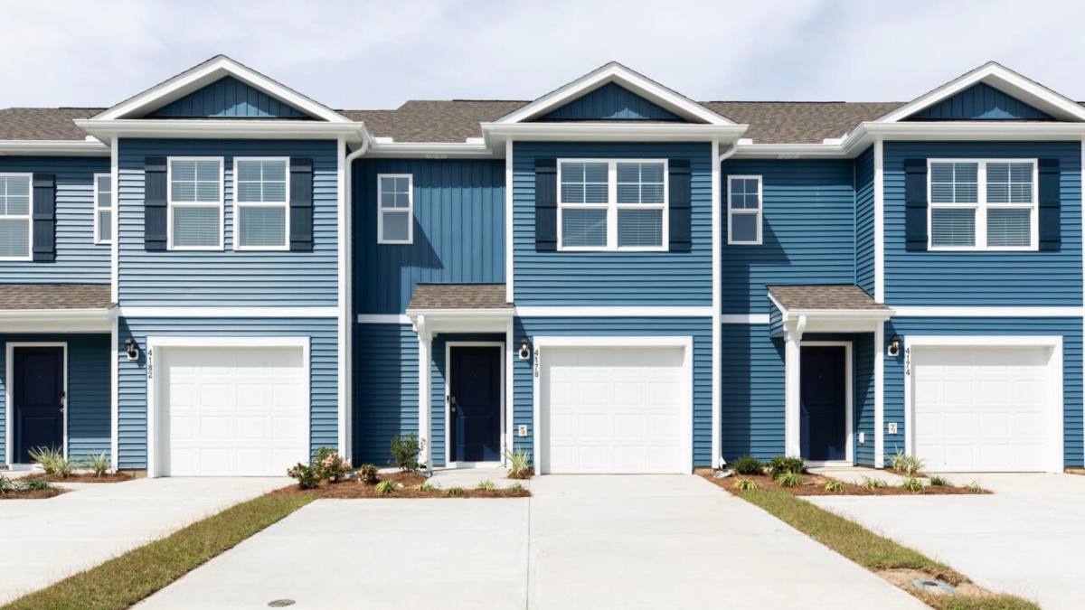 Townhouse for rent at 5835 Harebell Rd, Leland, NC 28451