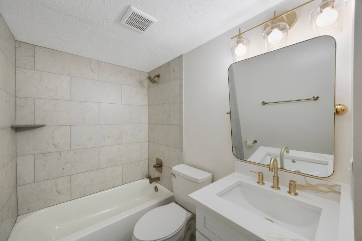 Apartment for rent at 3111 W Horatio St #205, Tampa, FL 33609