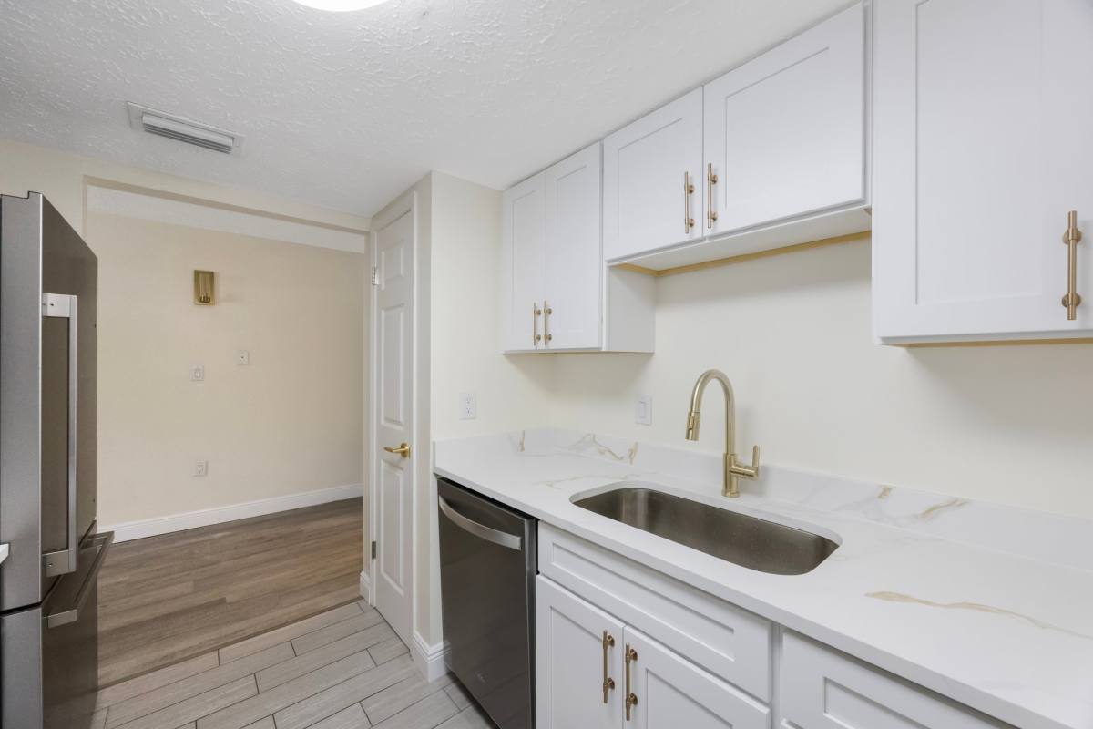 Apartment for rent at 3111 W Horatio St #205, Tampa, FL 33609