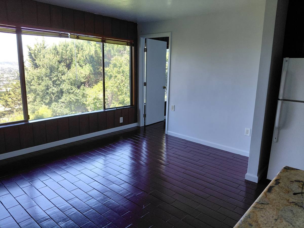 Apartment for rent at 6170 Plymouth Ave S, Richmond, CA 94805