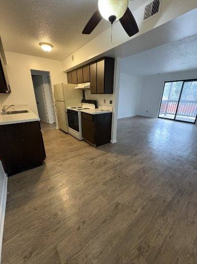 Apartment for rent at 1306 W Michigan Ave #6, Battle Creek, MI 49037