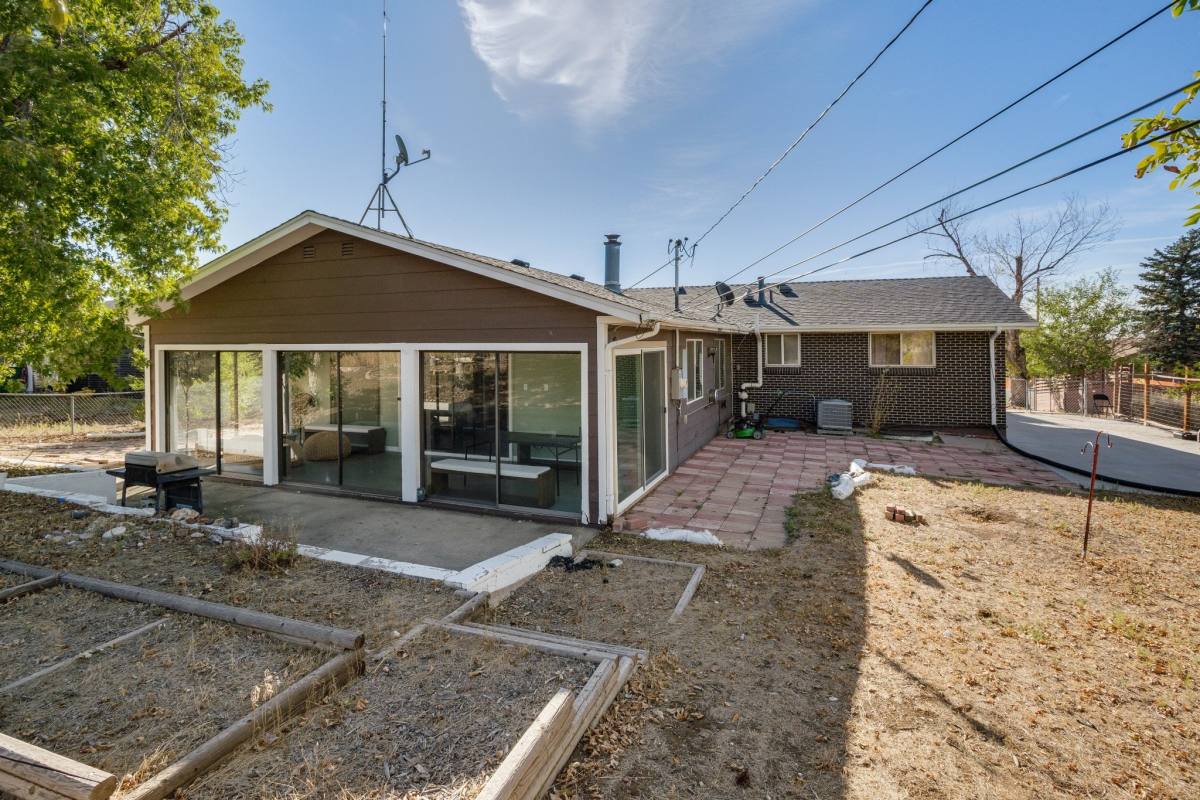 House for rent at 8103 Conifer Rd, Denver, CO 80221