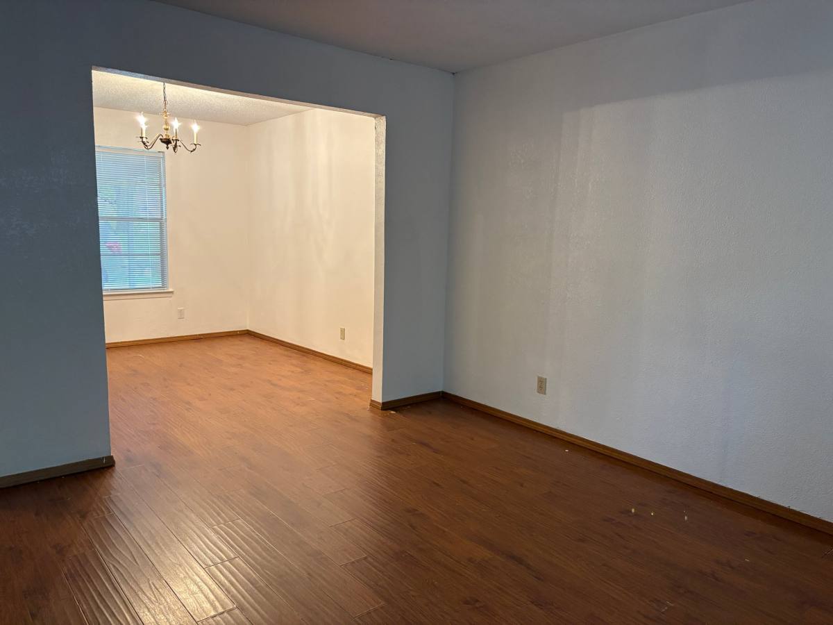 Apartment for rent at 5355 Wonder Dr, Fort Worth, TX 76133