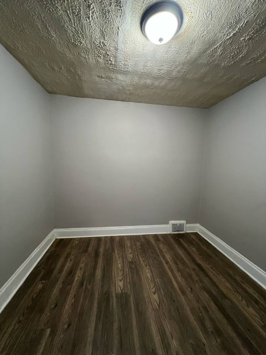 Apartment for rent at 3362 E 145th St #2, Cleveland, OH 44120