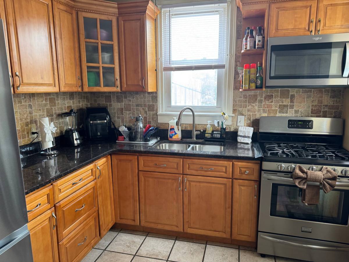 House for rent at 19050 W Olney Ave, Philadelphia, PA 19141