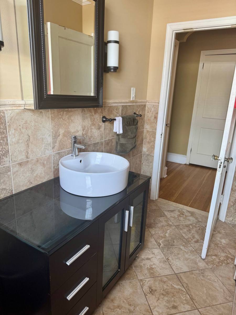 House for rent at 19050 W Olney Ave, Philadelphia, PA 19141