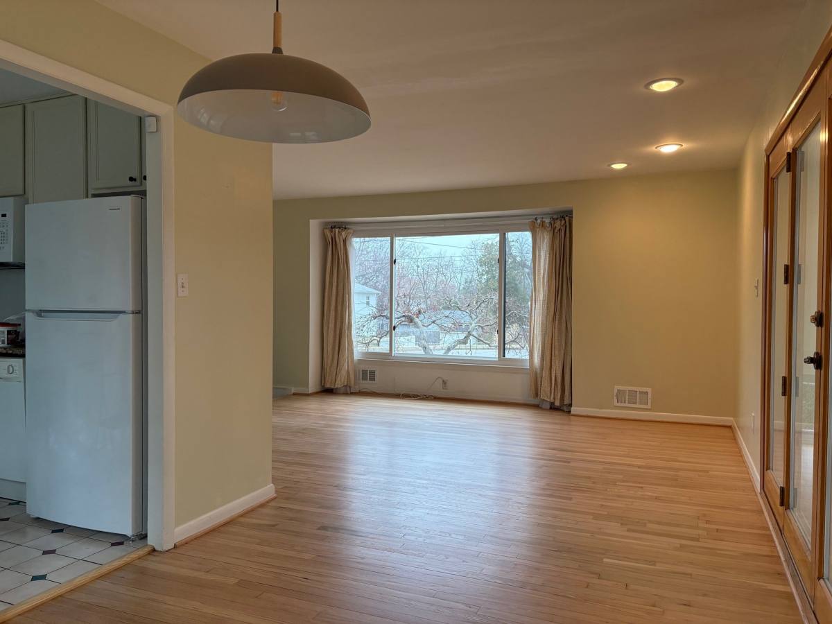 House for rent at 1211 Van Buren Circle, Annapolis, MD 21403