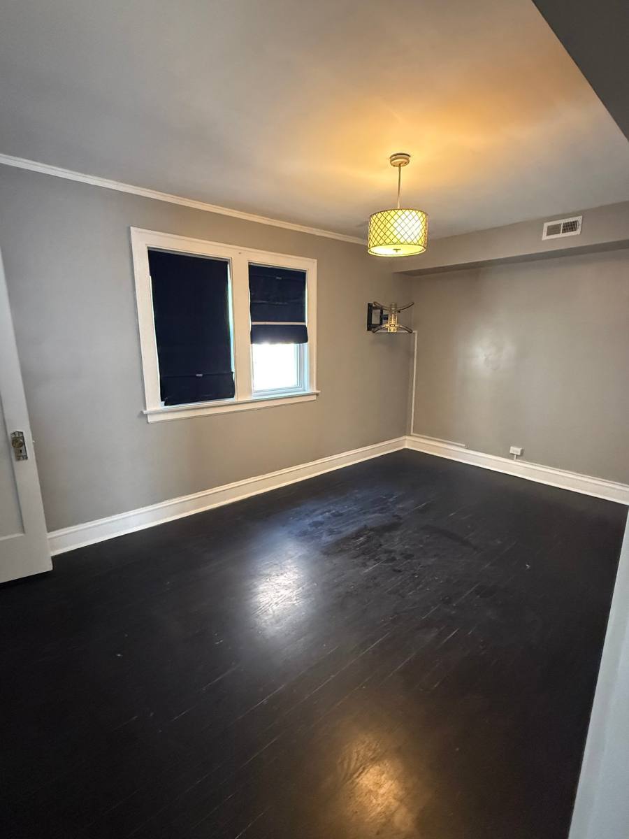 Apartment for rent at 1822 Ridgeland Ave #2, Berwyn, IL 60402
