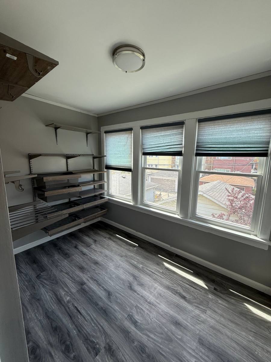 Apartment for rent at 1822 Ridgeland Ave #2, Berwyn, IL 60402