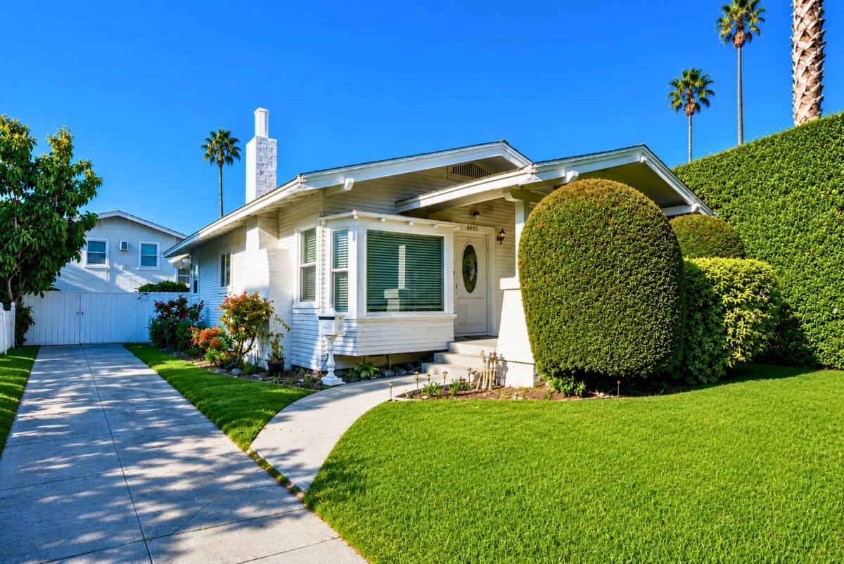 House for rent at 8655 Clifton Way, Beverly Hills, CA 90211