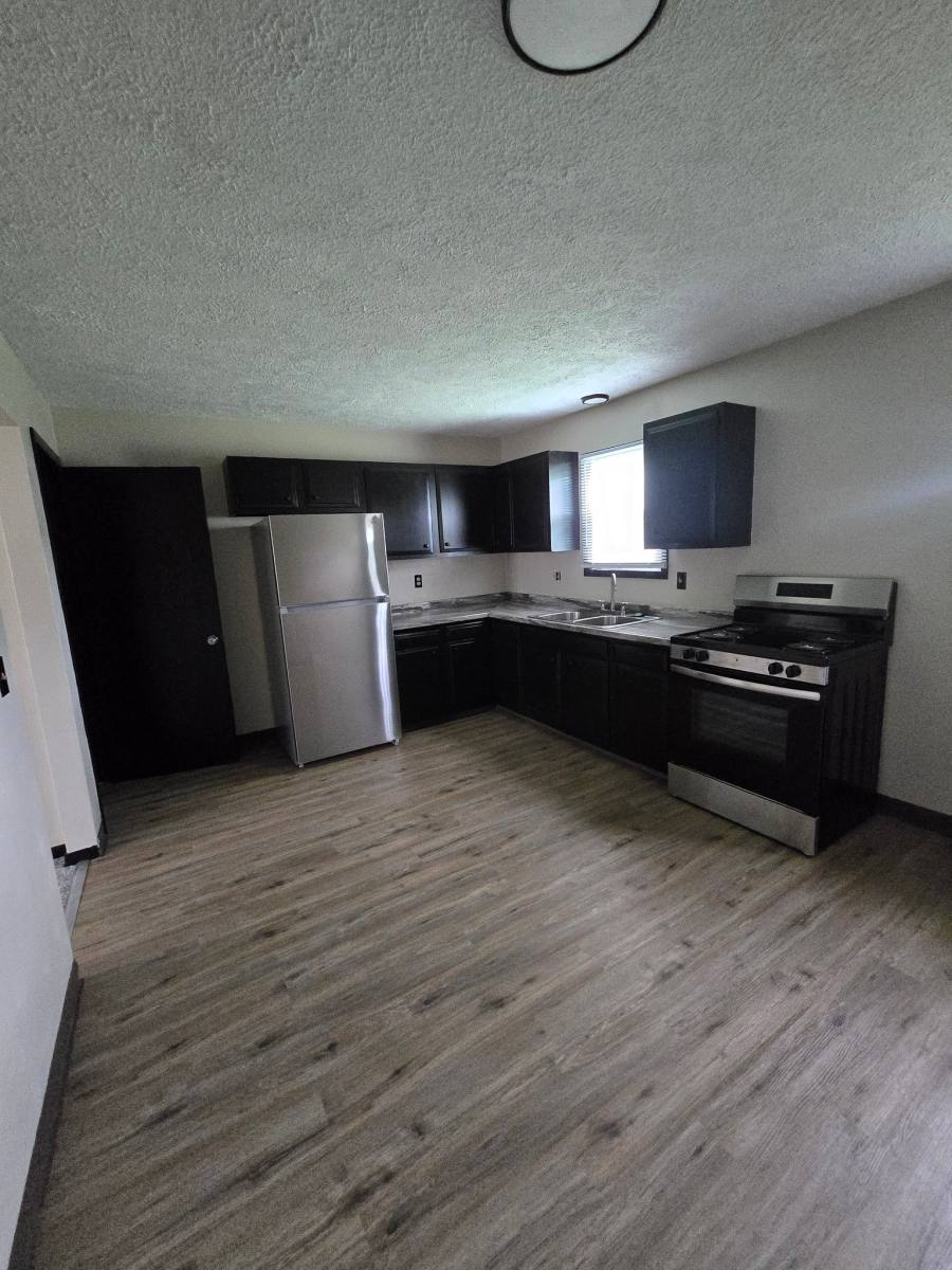 Townhouse for rent at 1413 E 38th, Erie, PA 16504