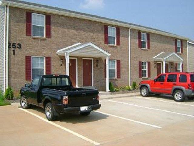 Townhouse for rent at 253-1A Executive Ave, Clarksville, TN 37042