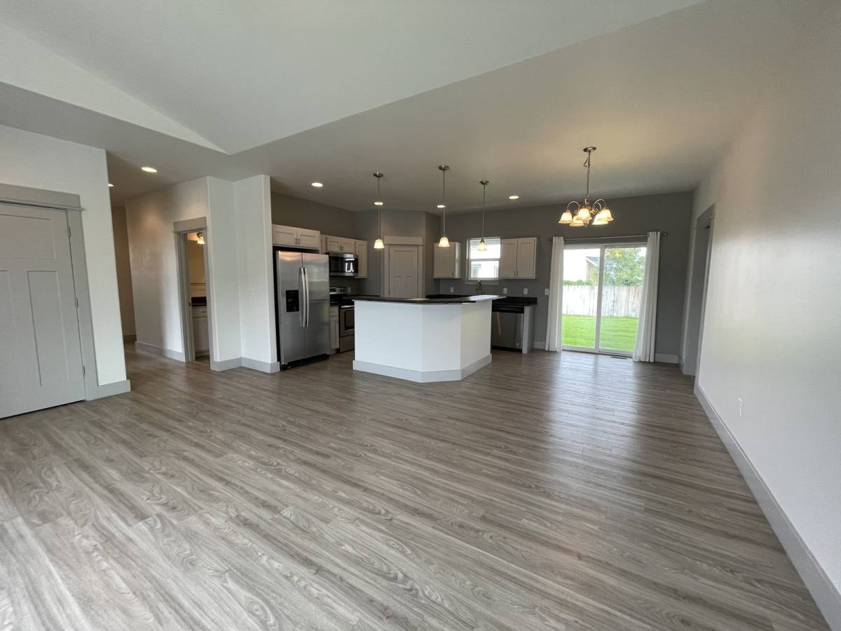 House for rent at 34 Snowy Owl Trail, Bozeman, MT 59718