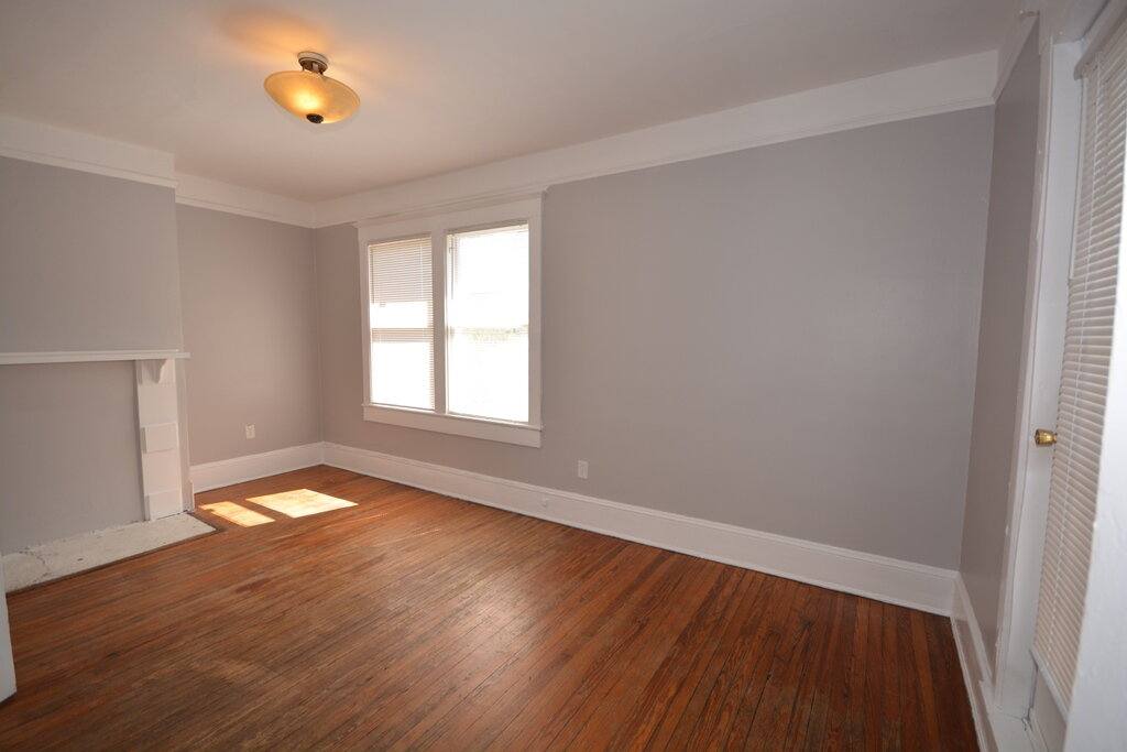 Townhouse for rent at 536 E Waldburg St #B, Savannah, GA 31401