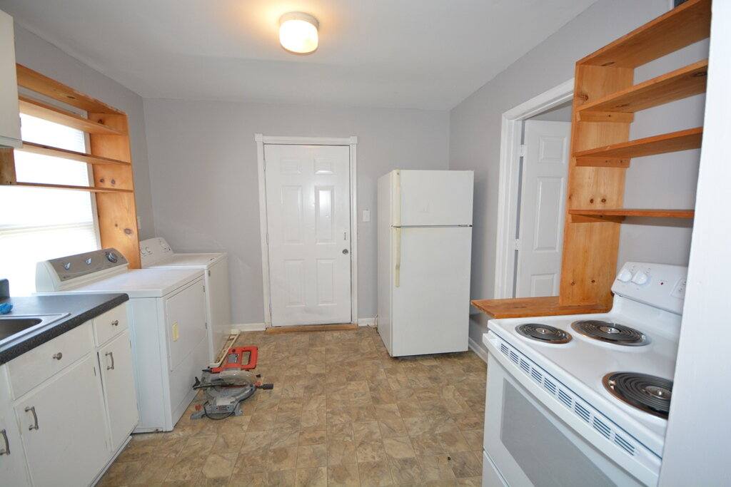 Townhouse for rent at 536 E Waldburg St #B, Savannah, GA 31401