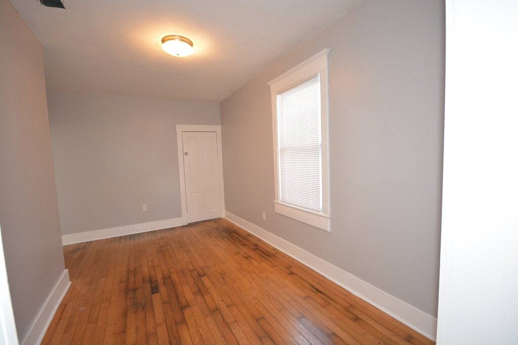 Townhouse for rent at 536 E Waldburg St #B, Savannah, GA 31401
