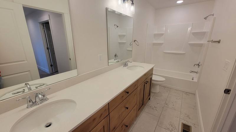 Townhouse for rent at 2112 W Redfox Way, Ogden, UT 84401