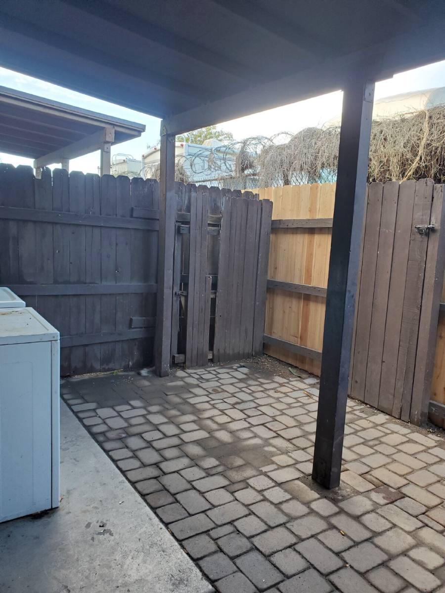 Townhouse for rent at 9228 N 7th Ave #2, Phoenix, AZ 85020