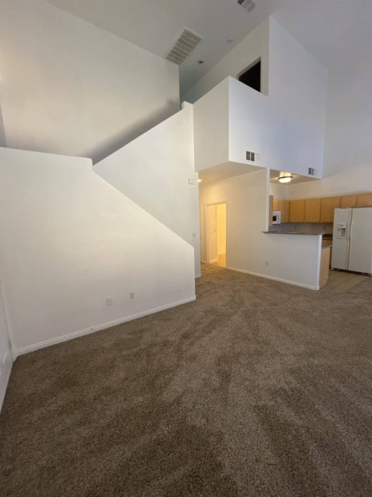 Townhouse for rent at 4915 E Russell Rd #142 Bldg8, Las Vegas, NV 89120