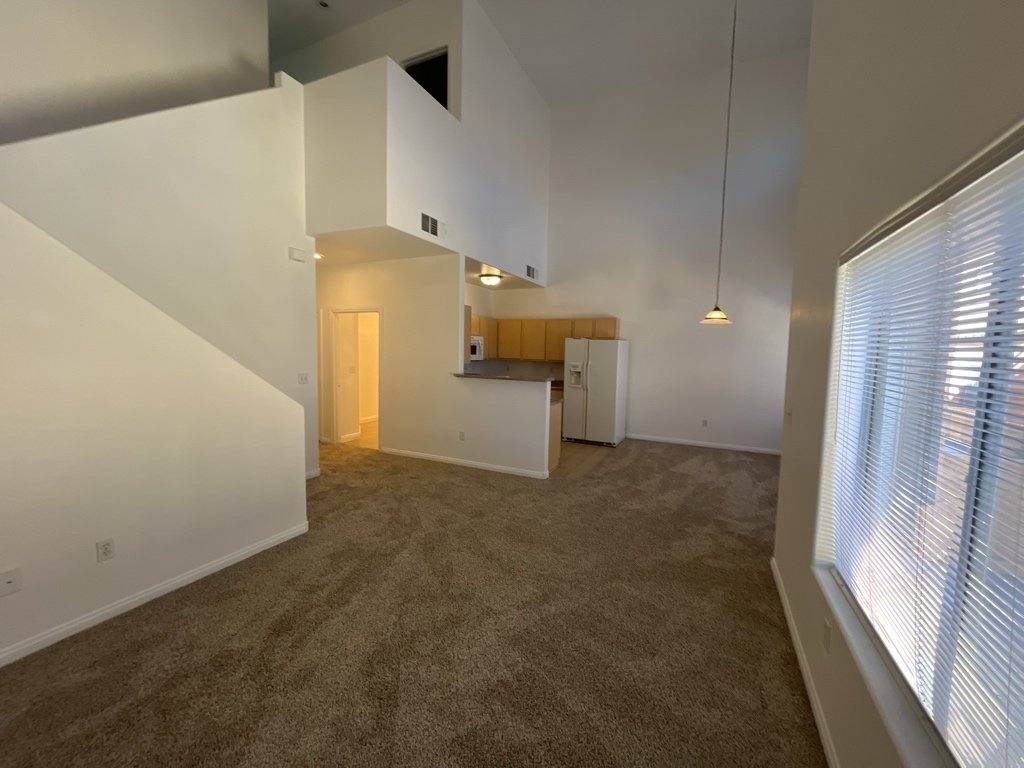 Townhouse for rent at 4915 E Russell Rd #142 Bldg8, Las Vegas, NV 89120