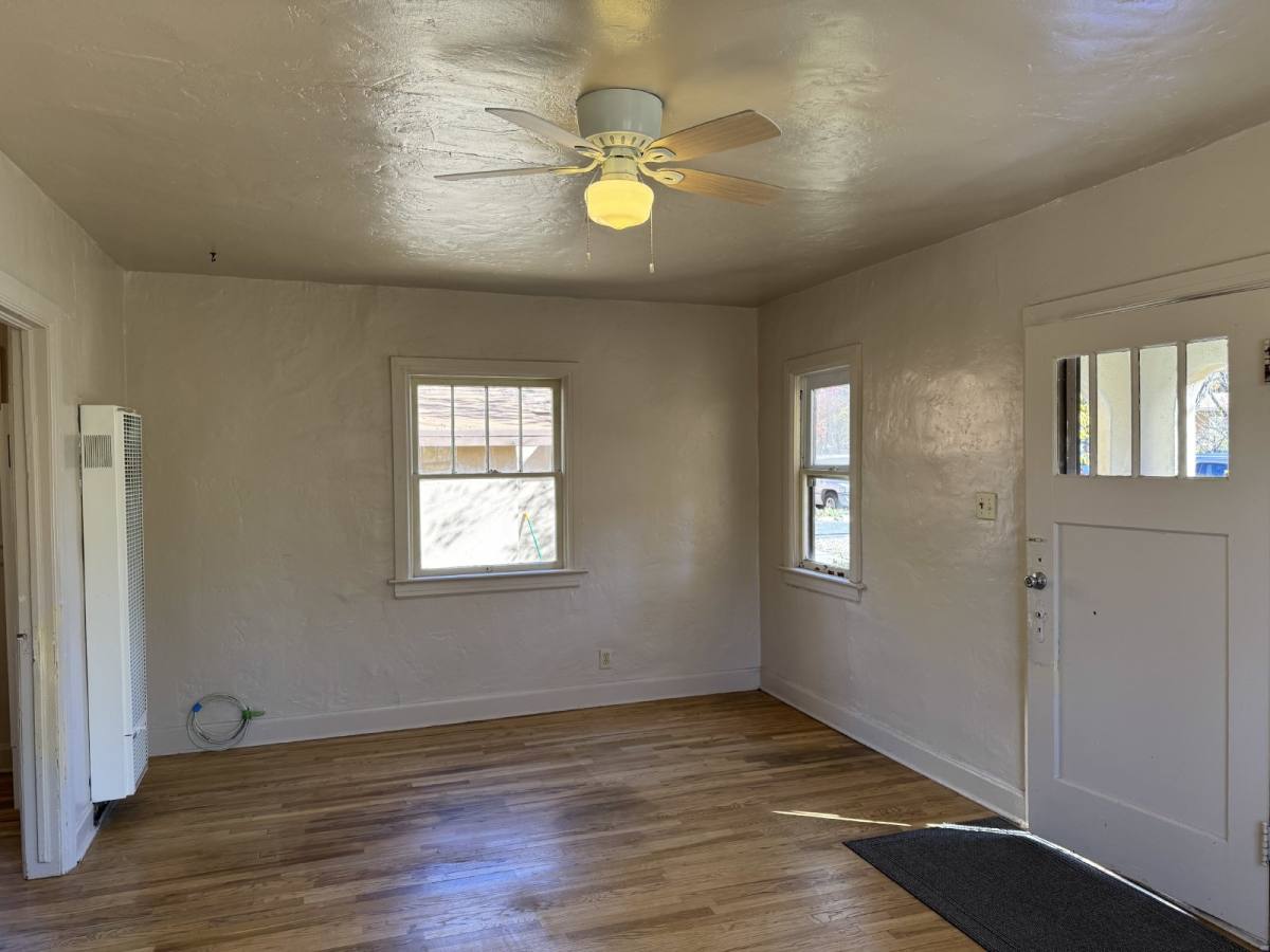 House for rent at 606 E Willis St, Prescott, AZ 86301