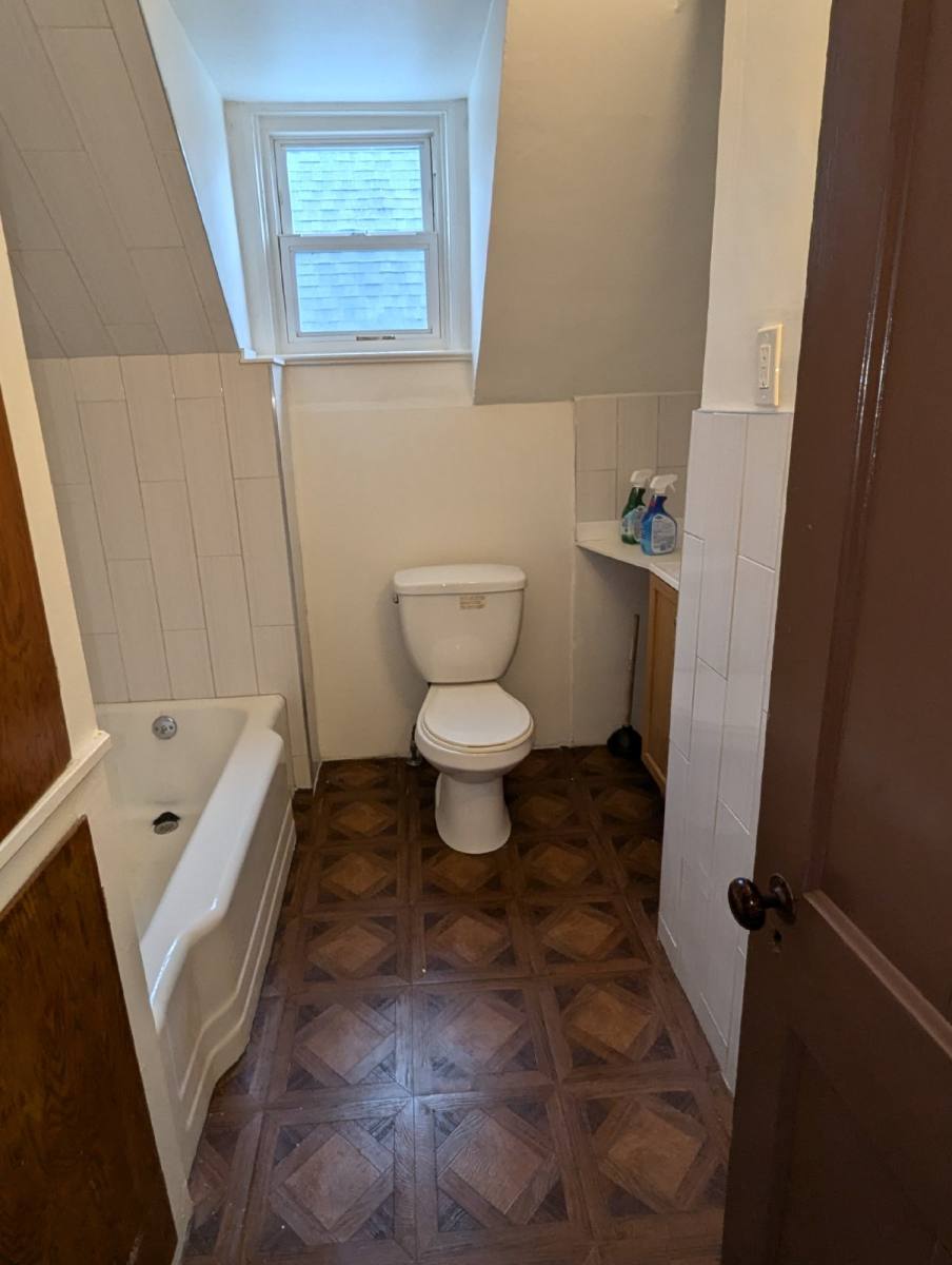 Townhouse for rent at 40 Princeton Place, Buffalo, NY 14210