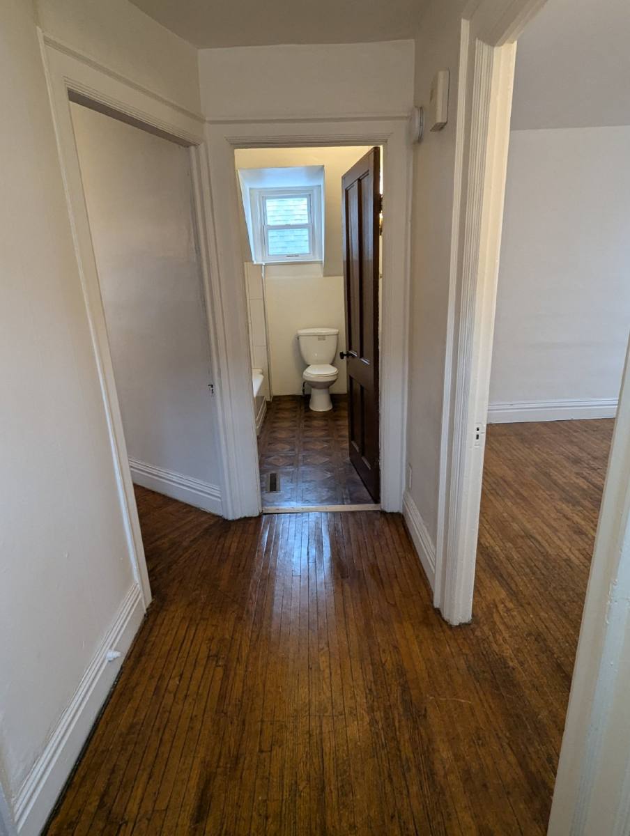 Townhouse for rent at 40 Princeton Place, Buffalo, NY 14210