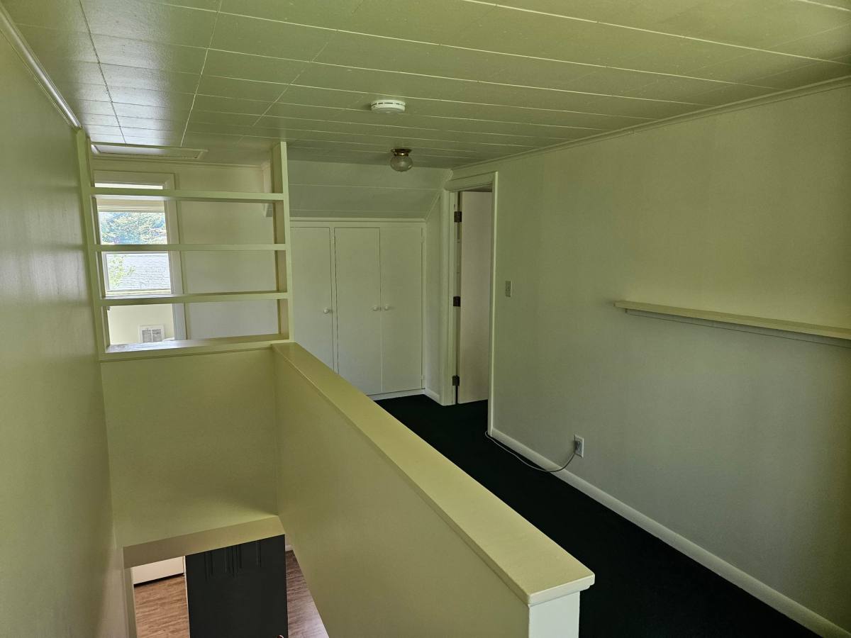 House for rent at 1180 Highland Ave, Coos Bay, OR 97420