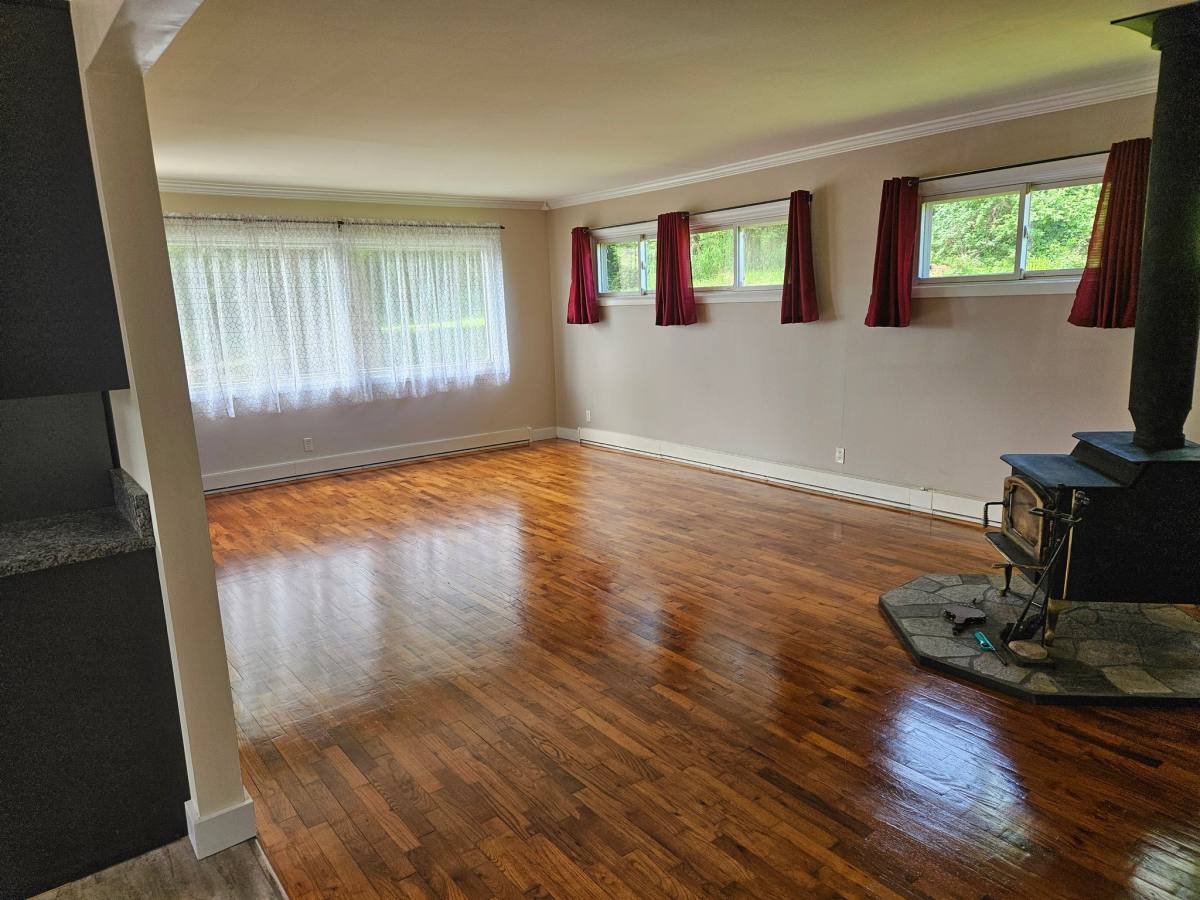 House for rent at 1180 Highland Ave, Coos Bay, OR 97420