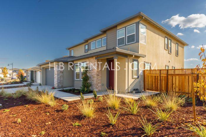 House for rent at 2752 Tribune St, Lathrop, CA 95330