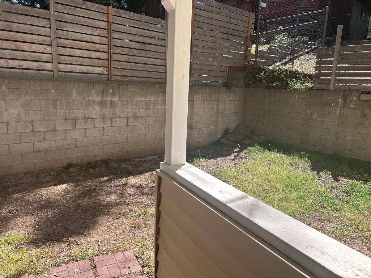 House for rent at 398 Dunant, Crestline, CA 92325