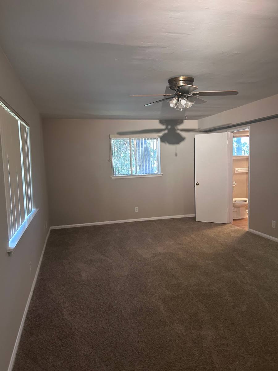 House for rent at 398 Dunant, Crestline, CA 92325