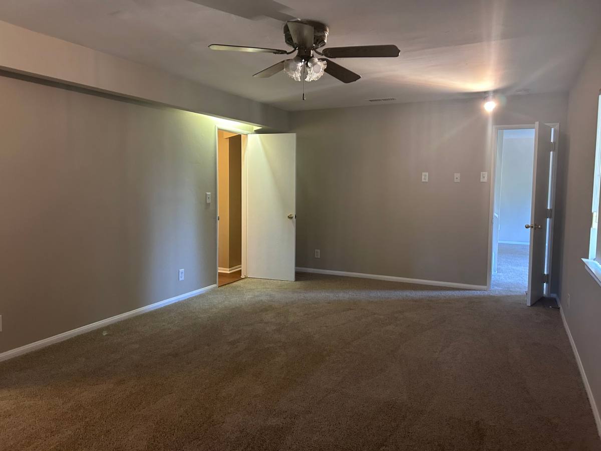 House for rent at 398 Dunant, Crestline, CA 92325