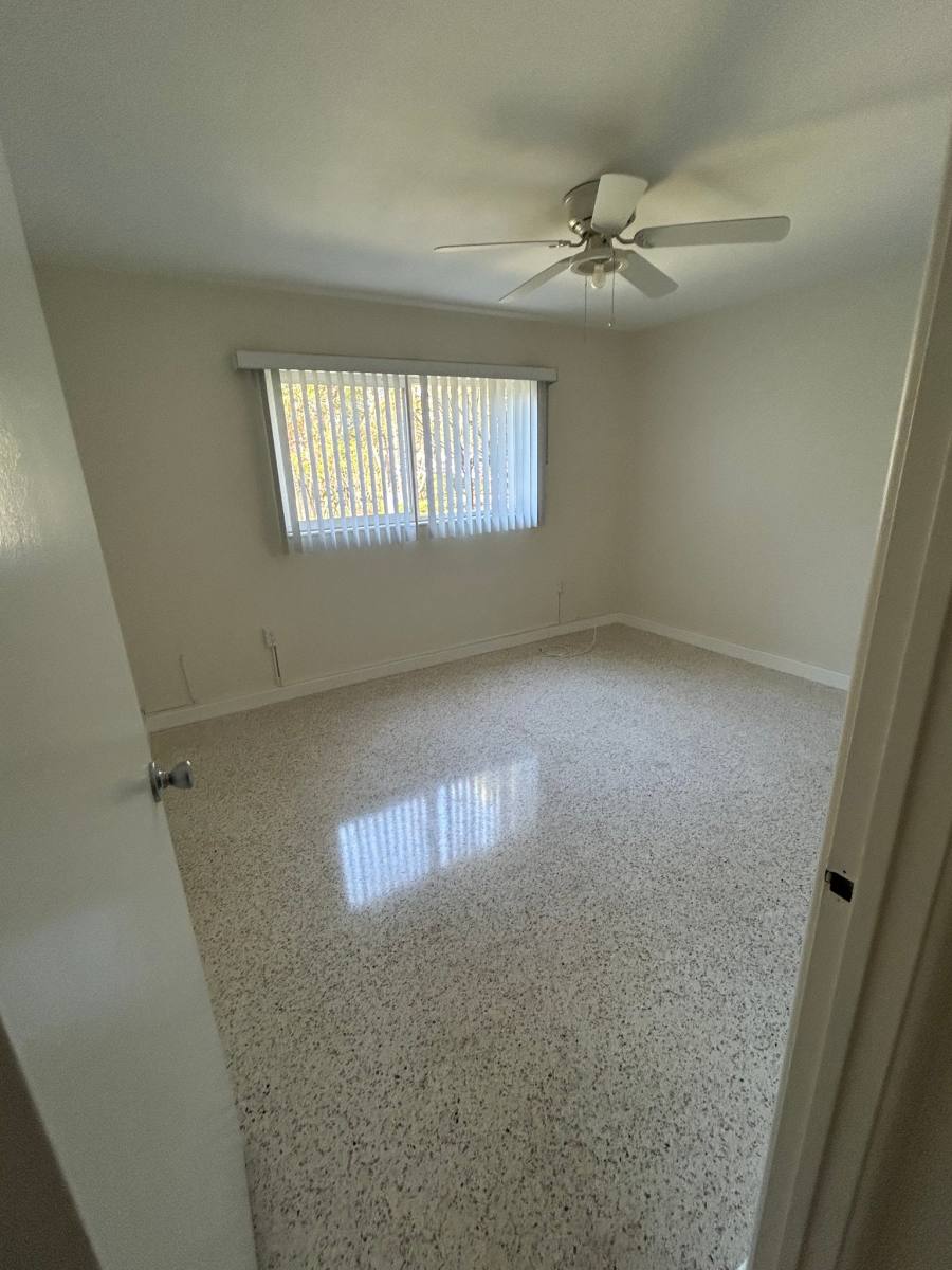 Apartment for rent at 2155 Wood St #A6, Sarasota, FL 34237