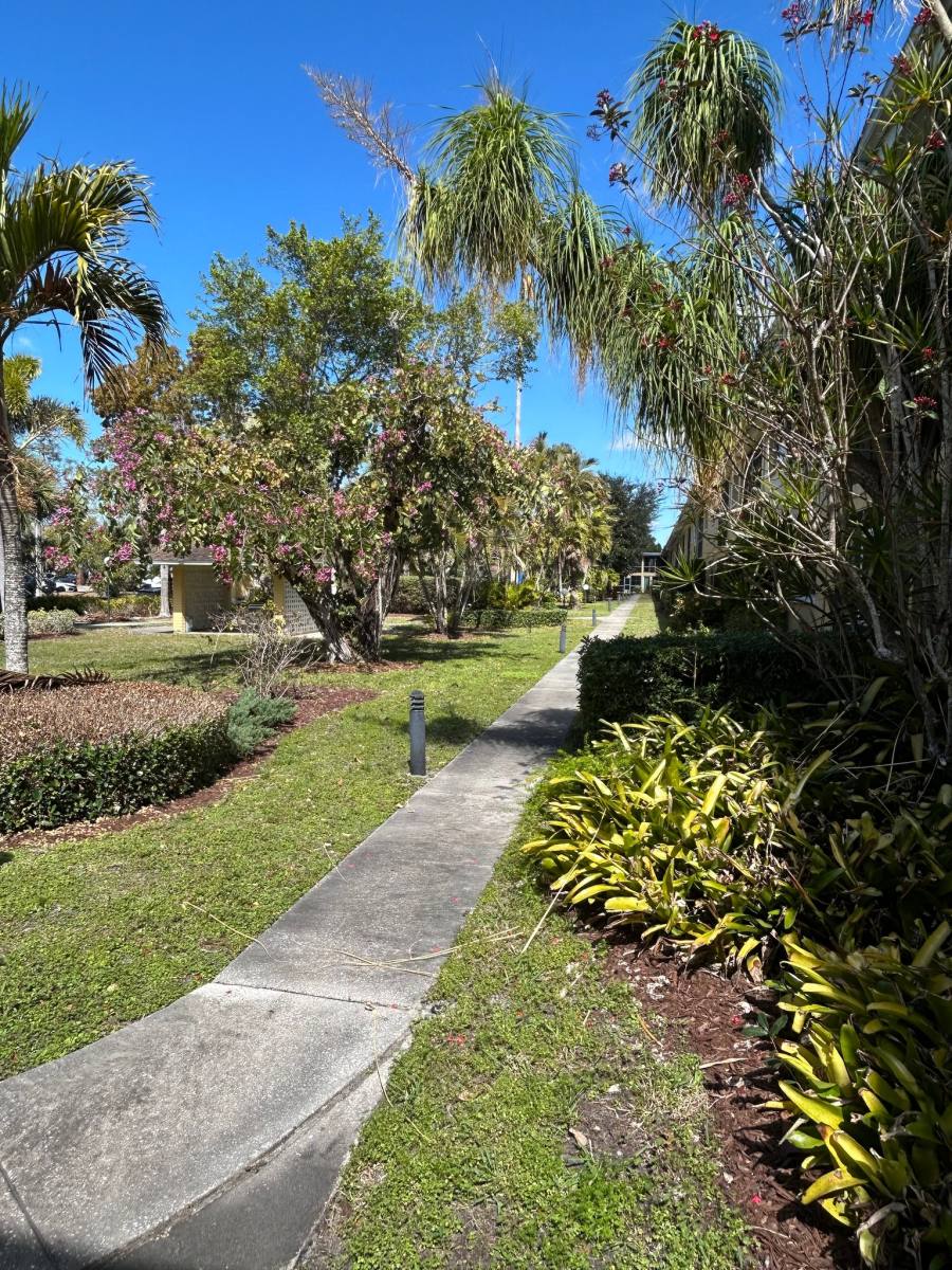 Apartment for rent at 2155 Wood St #A6, Sarasota, FL 34237