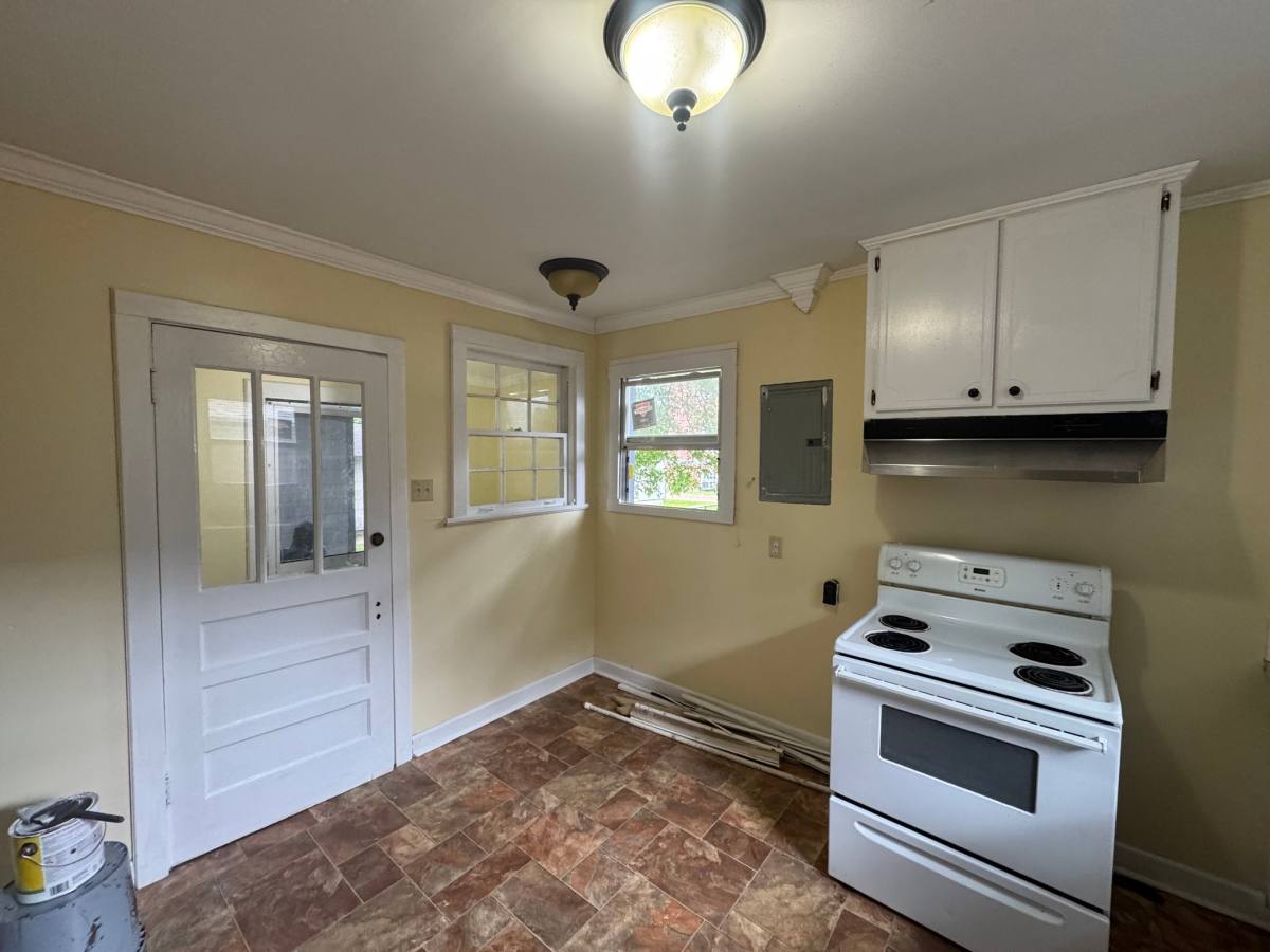 House for rent at 617 W Market St, Greenwood, MS 38930
