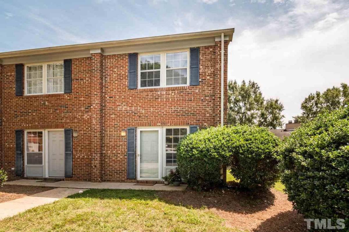 Townhouse for rent at 135 Coleridge Court, Carrboro, NC 27510
