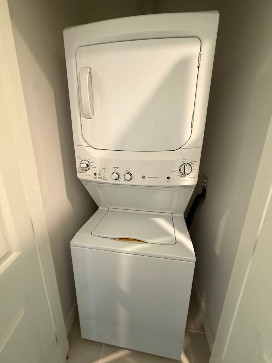 Apartment for rent at 10 Myrtle St #2A, Lincoln, MA 01773