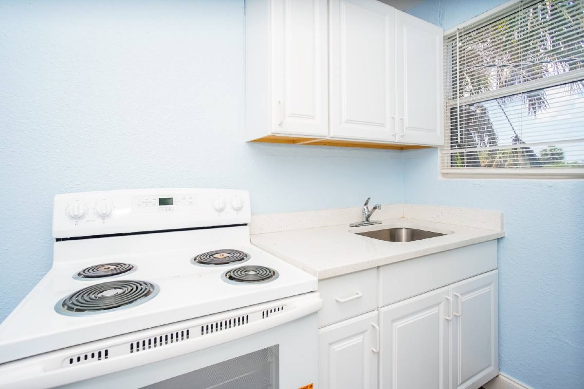Apartment for rent at 2601 18th Ave S #B, Saint Petersburg, FL 33712