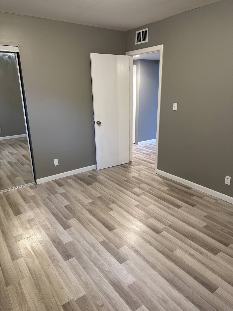 Apartment for rent at 10303 Torrington Rd #1, Louisville, KY 40272