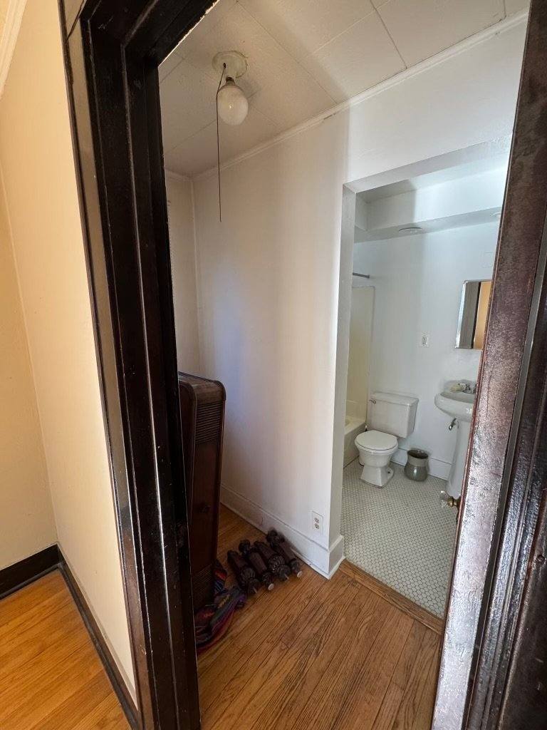 Apartment for rent at 413 Main St #21, Glen Ellyn, IL 60137