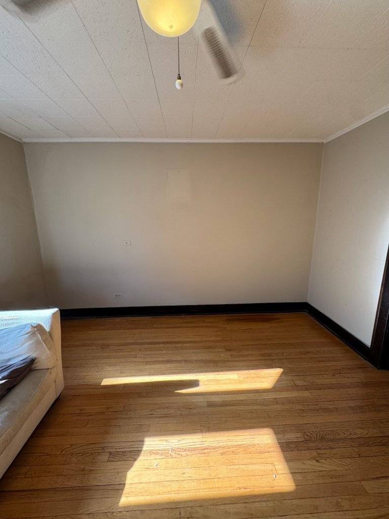 Apartment for rent at 413 Main St #21, Glen Ellyn, IL 60137