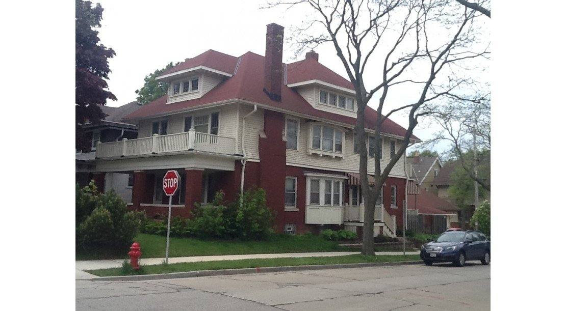 Apartment for rent at 2975 N Downer Ave, Milwaukee, WI 53211