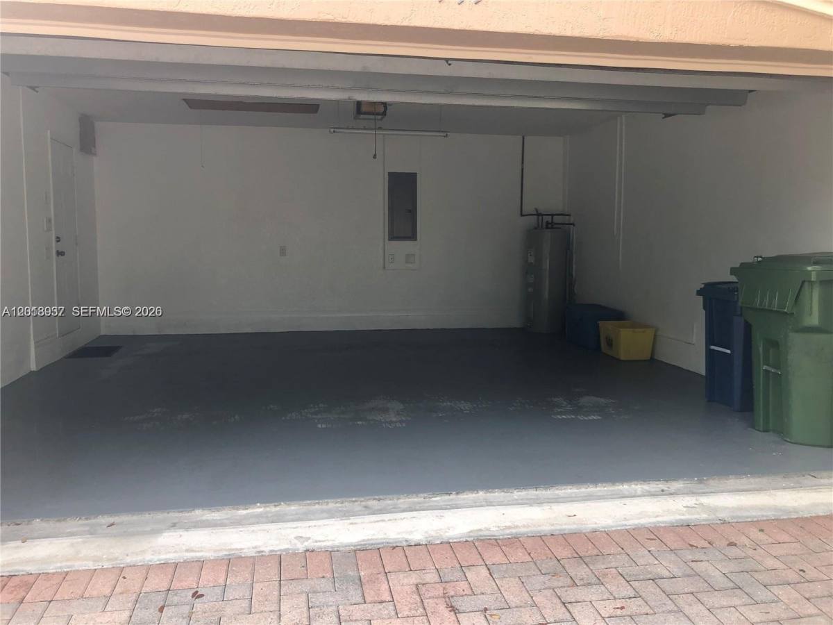 House for rent at 449 Silver Palm Way, Hollywood, FL 33027