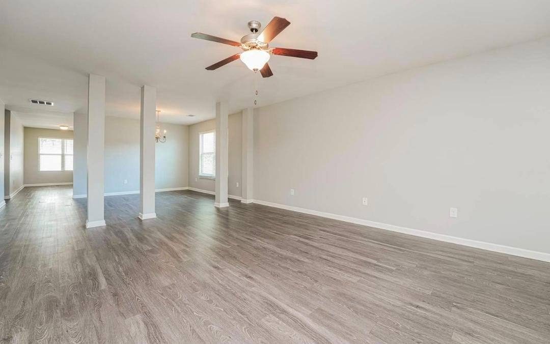 Townhouse for rent at 710 N Ave NW, Atlanta, GA 30318