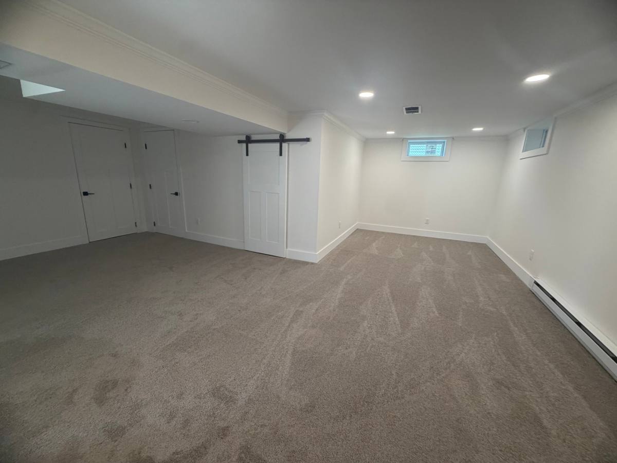 House for rent at 407 Larue Ave, Endicott, NY 13760